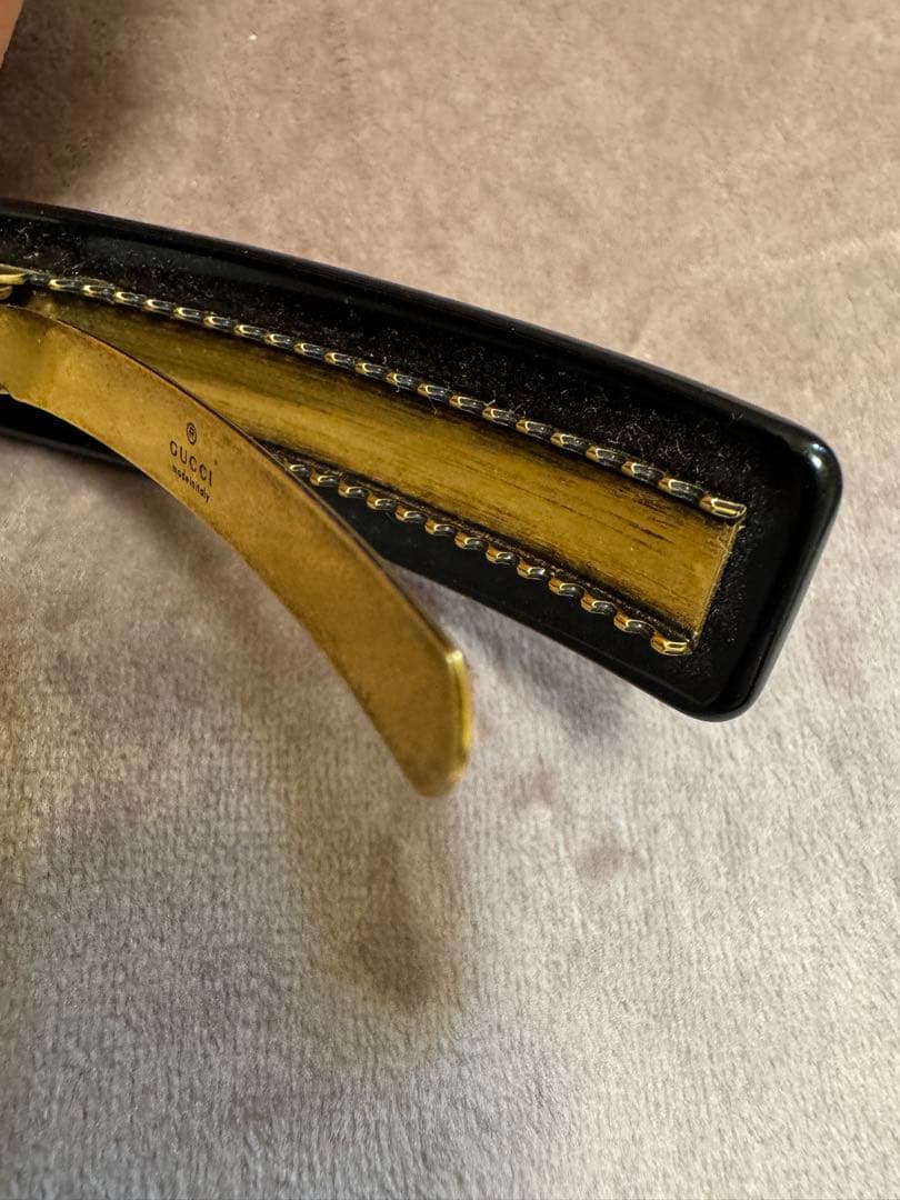 GUCCI ロゴラインストーンバレッタ ヘアピン ヘアクリップ クリスタル