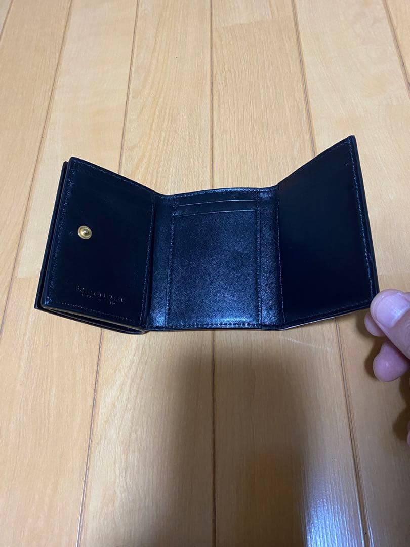 ボッテガ　三つ折り財布