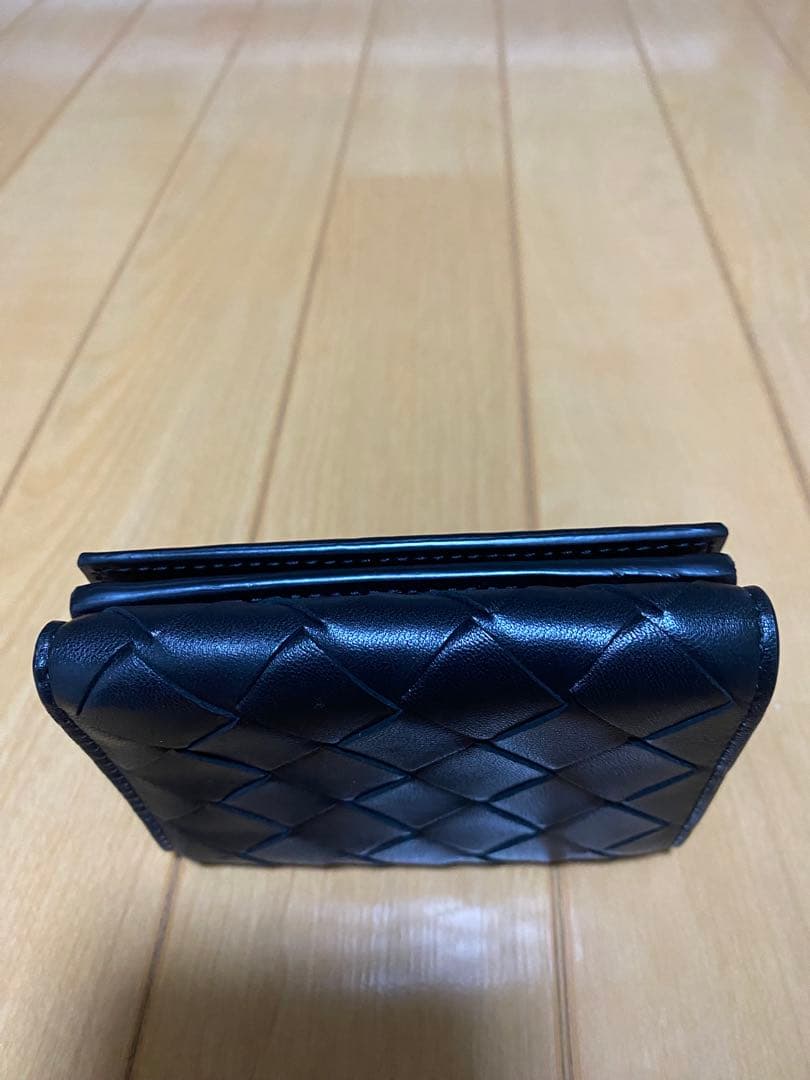 ボッテガ　三つ折り財布