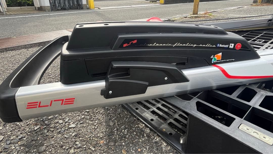 ELITE エリート３本ローラー ローラー台 リアルエモーション