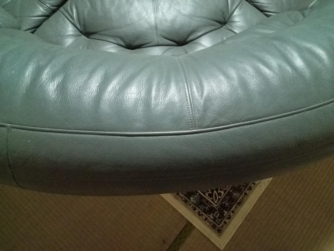 karimoku グレー レザー ソファ (2)