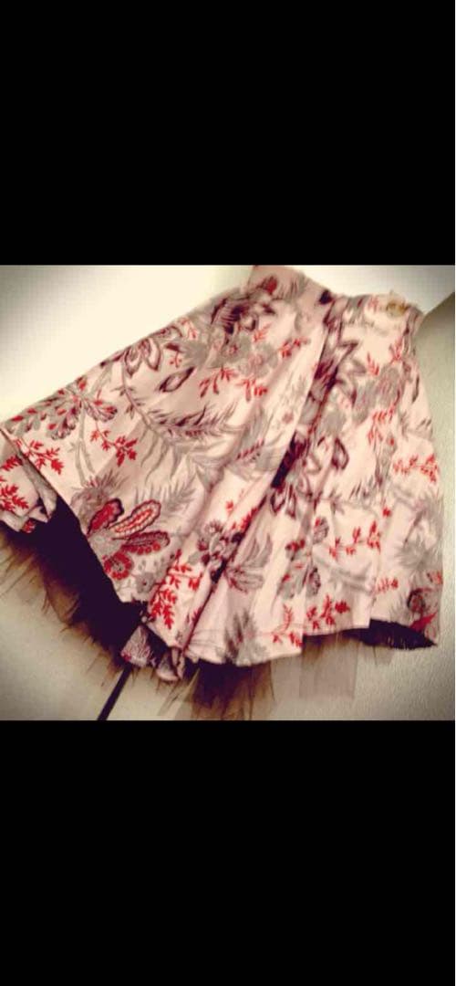 ヴィヴィアンウエストウッド花柄スカートペチコート付き