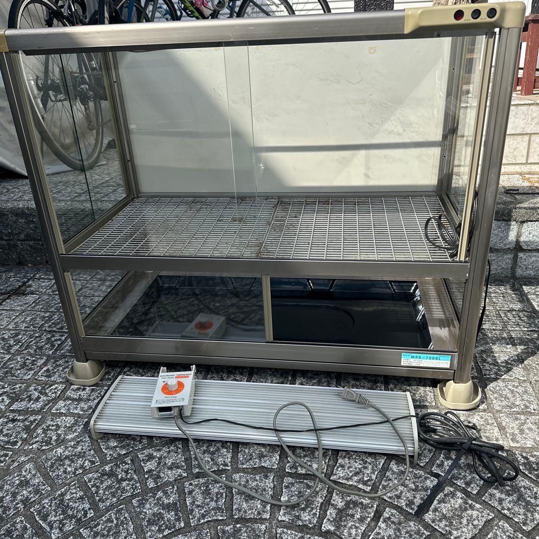 ピカコーポレーション ガラス温室とプレートヒーター＋ヒータサーモ