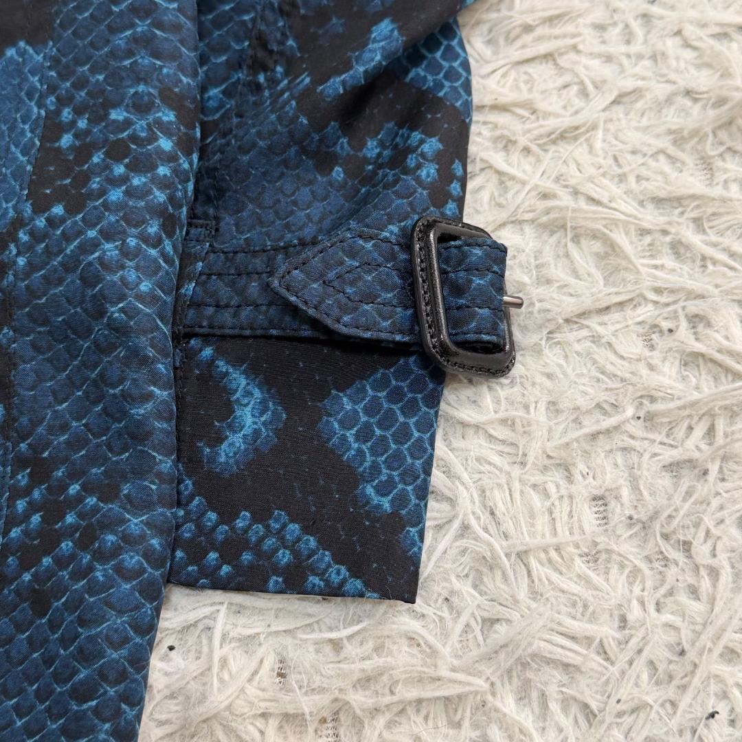 17047✨新品タグ付き✨バーバリー シルク100% パイソン柄 トレンチコート