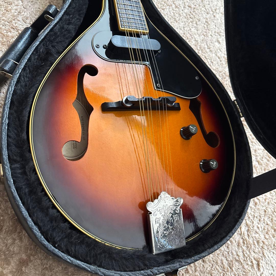 【Fender】 エレクトリック フラットマンドリン