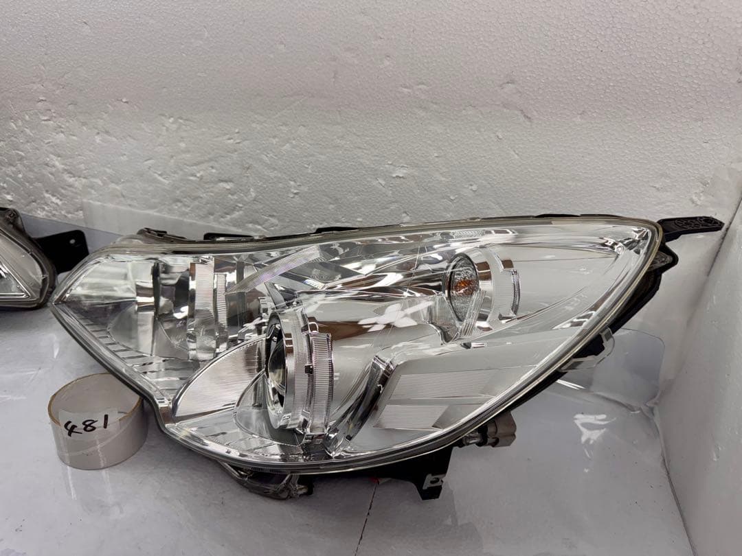 スバル レガシィ純正 後期 HID ヘッドライト 左右