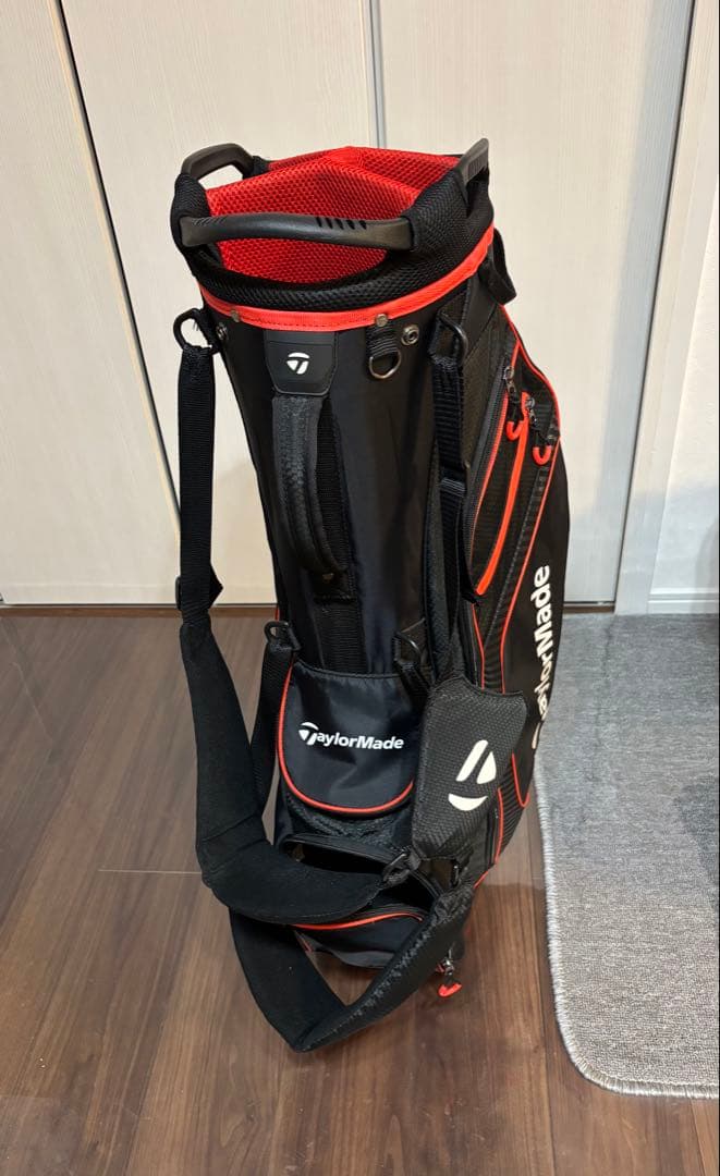 TaylorMade ゴルフスタンドバッグ ブラック/レッド