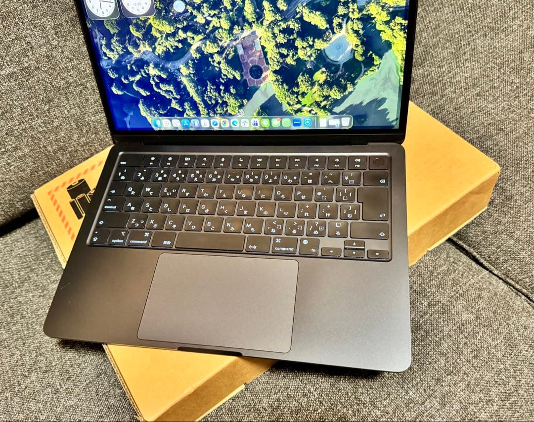 MacBook Air 13インチ M2 8GB 256GB ミッドナイト 美品