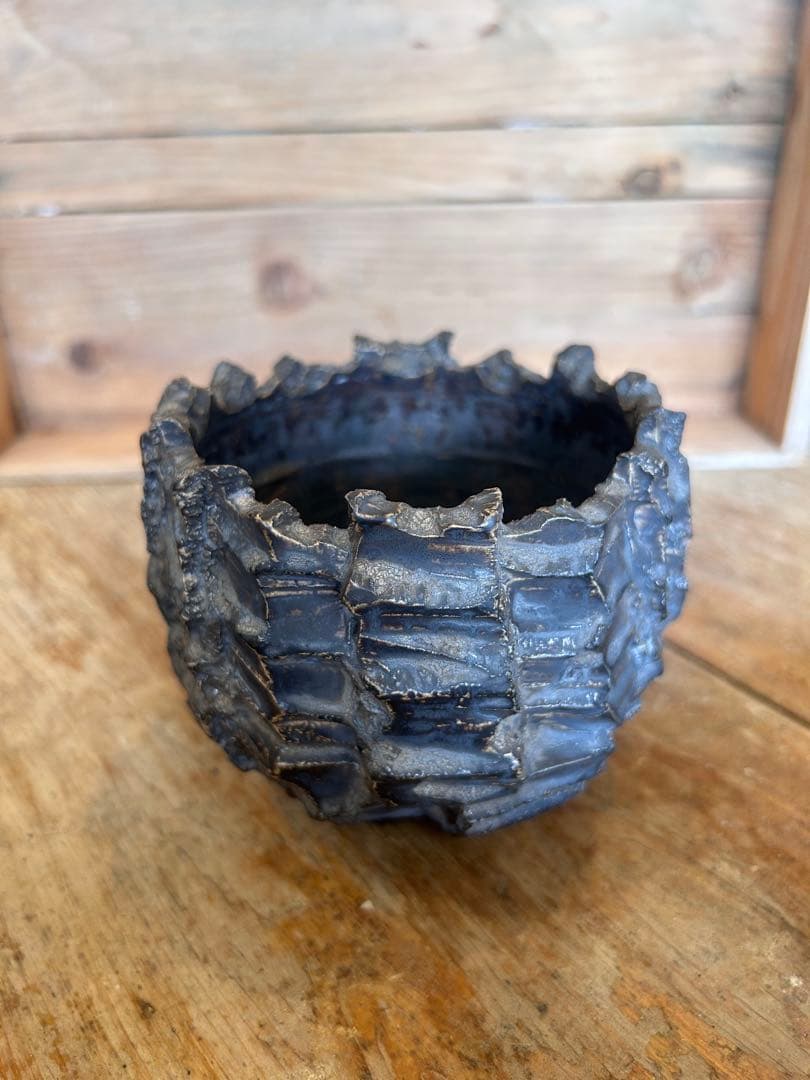 raw life factory ローライフファクトリー　PUNK 陶器植木鉢