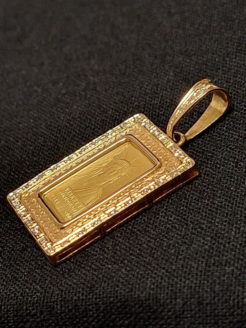 ペンダントトップ k18　自由の女神 希少デザイン