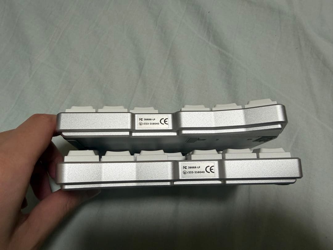 Cornix LP 無線分割キーボード