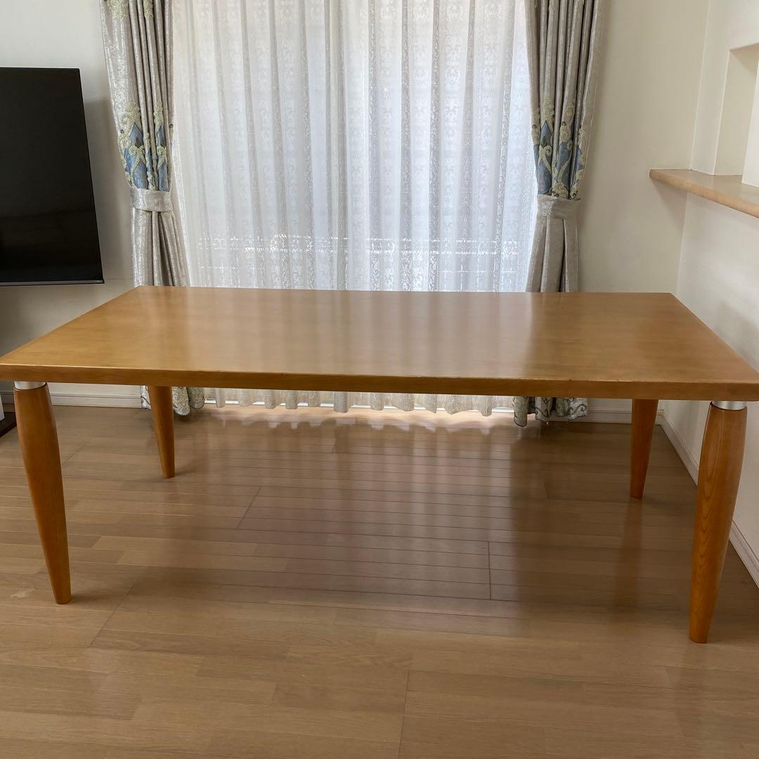 カリモク　ディレトーレ　ダイニングテーブル