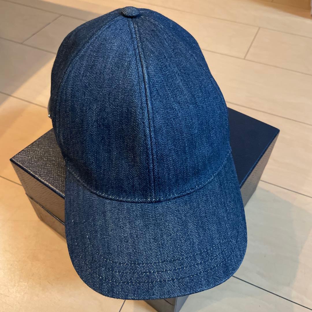 美品PRADA デニムキャップユニセックス　Lサイズ
