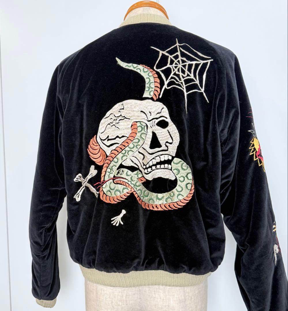 東洋エンタープライズ　蛇髑髏刺繍ベルベットリバーシブルスカジャン　サイズM