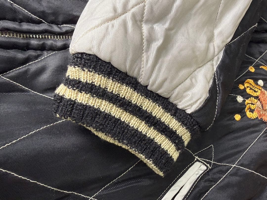 東洋エンタープライズ　蛇髑髏刺繍ベルベットリバーシブルスカジャン　サイズM