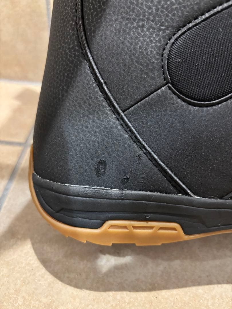 スノーボードブーツ 黒 ボアライニング