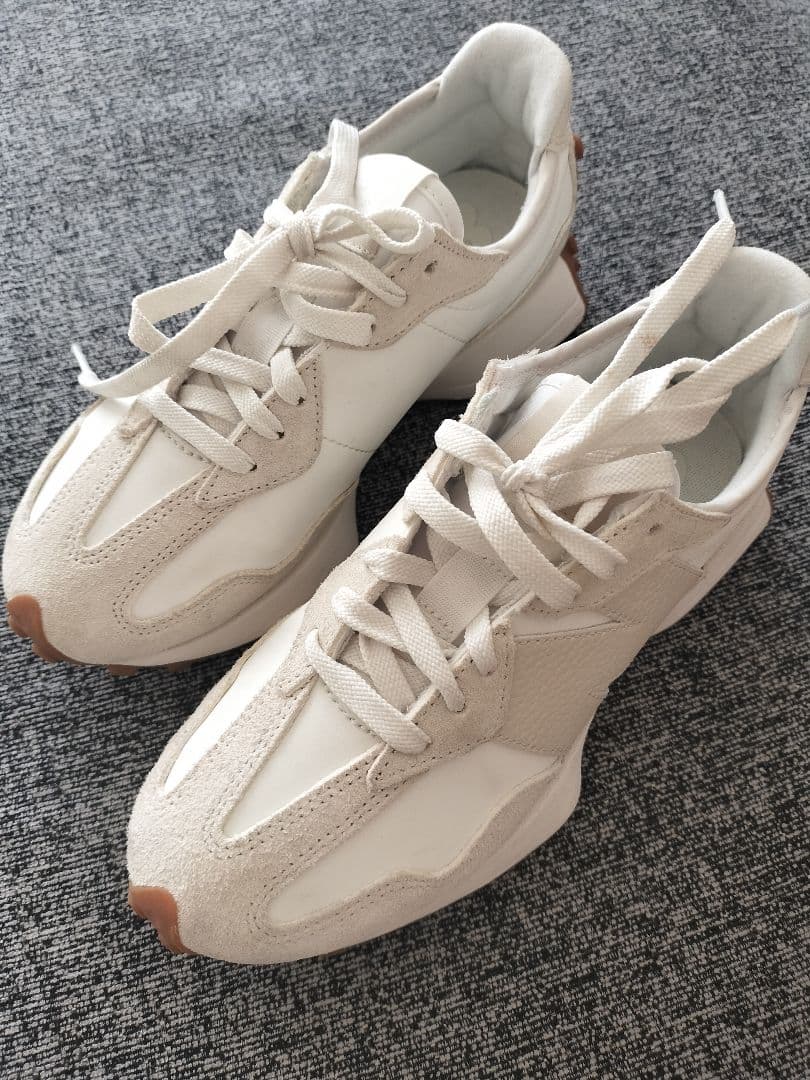 靴 New Balance 327 (WS327NKD/linen)