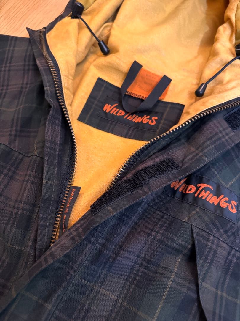 別注 WILDTHINGS × KATO’マウンテンパーカー ワイルドシングス