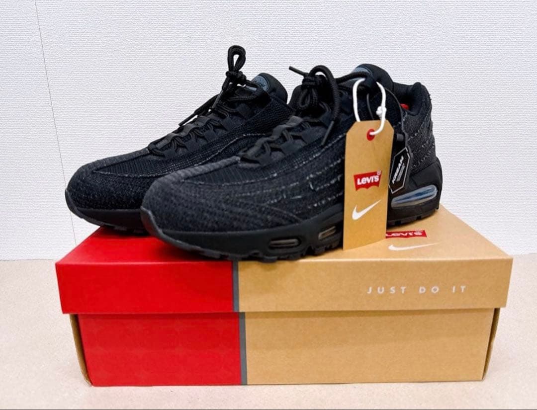 Levi's × Nike Air Max 95 OG \