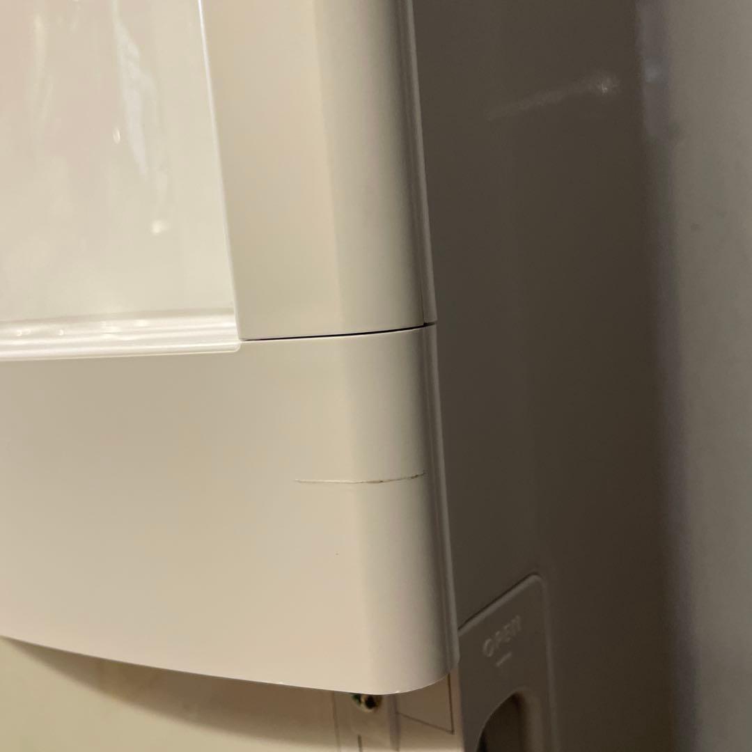 フレシャス PRECIOUS SLAT ウォーターサーバー　ホワイト