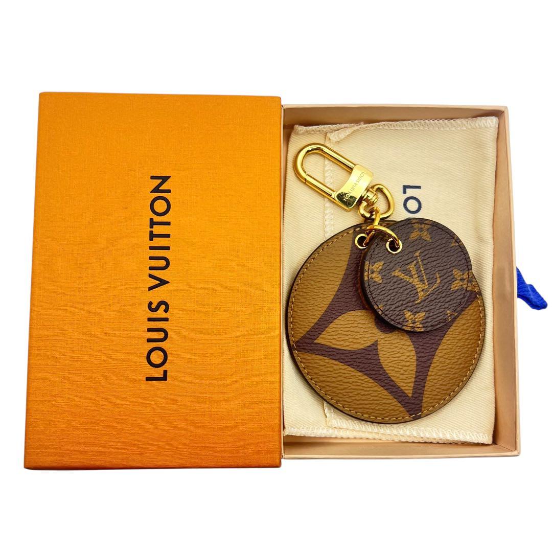 ルイヴィトン　ポルトクレ　イリュストレ　キーリング　バッグチャーム
