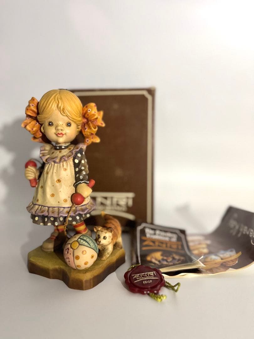 ANRI 木彫り人形 2000体限定 なわとび　アンリ フィギュア フィギュリン