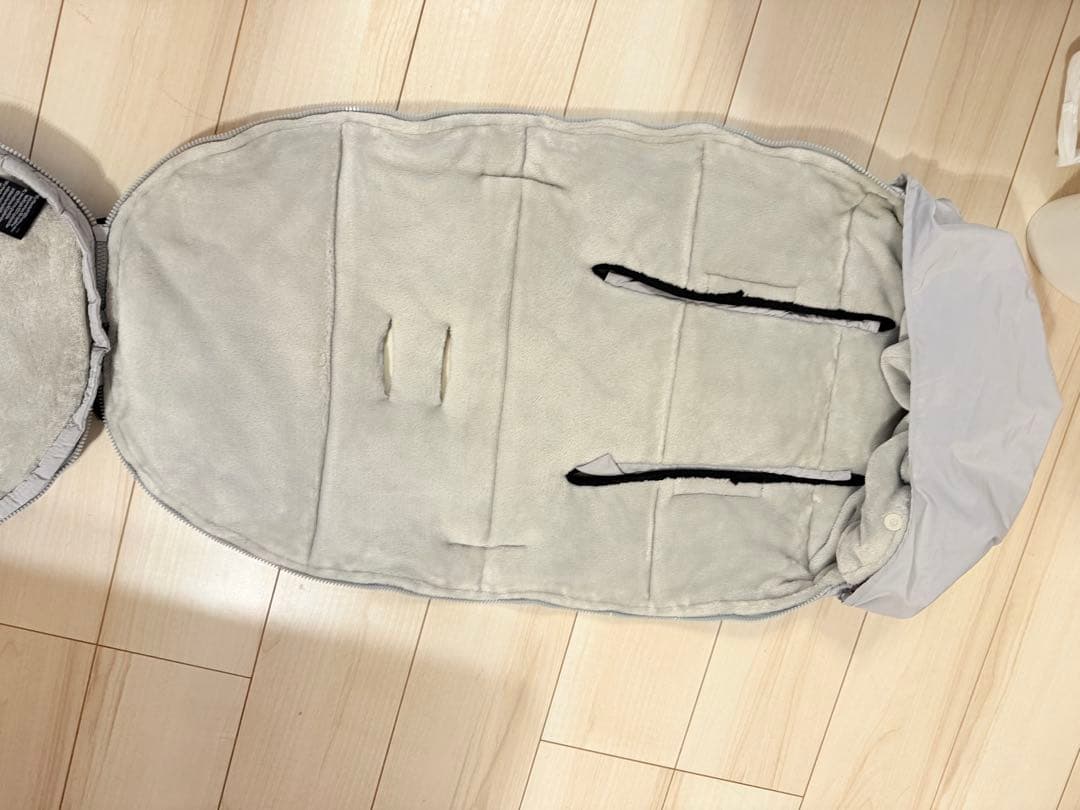 【美品】エロディ　ベビーカー　フットマフ