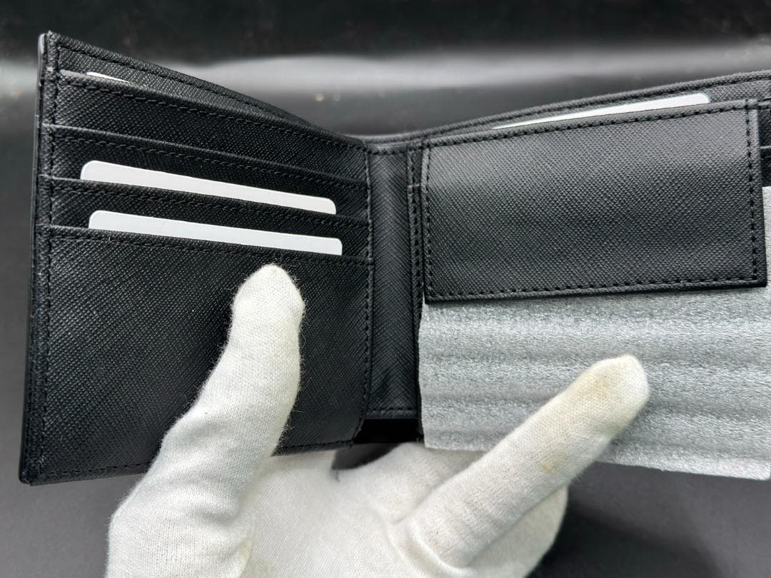 LACOSTE ラコステ 折り財布　新品