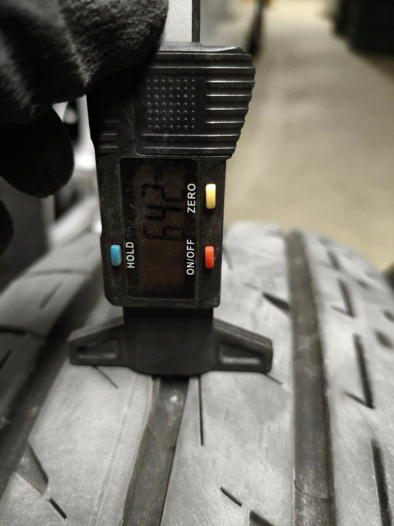 R♡Ｓ BRIDGESTONE LUFT RV II 4本セット