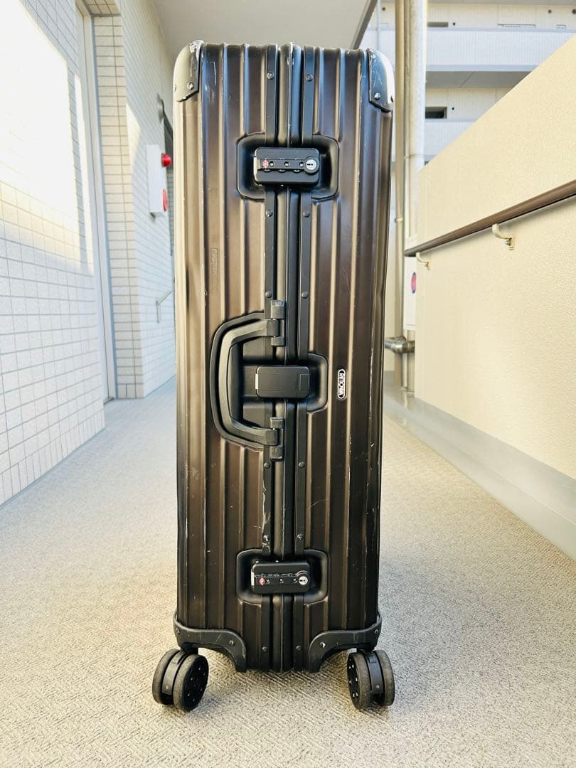 リモワ　TOPAS STEALTH 98L4輪