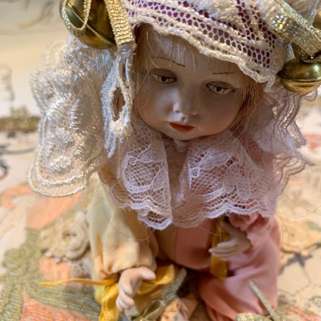 イタリア製　ベェネツィアの作家物のビンテージのビスクドール！可愛いくて妖艶です！
