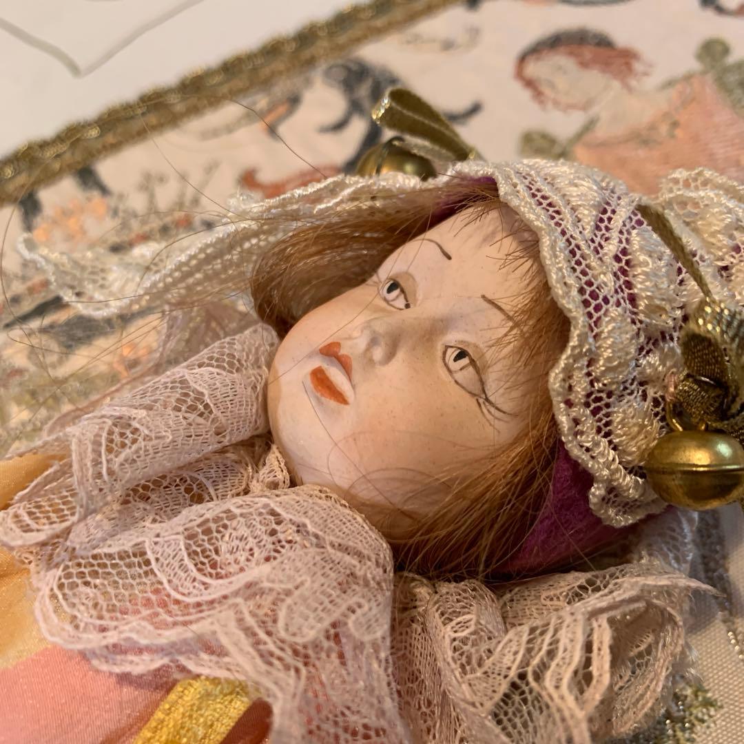 イタリア製　ベェネツィアの作家物のビンテージのビスクドール！可愛いくて妖艶です！