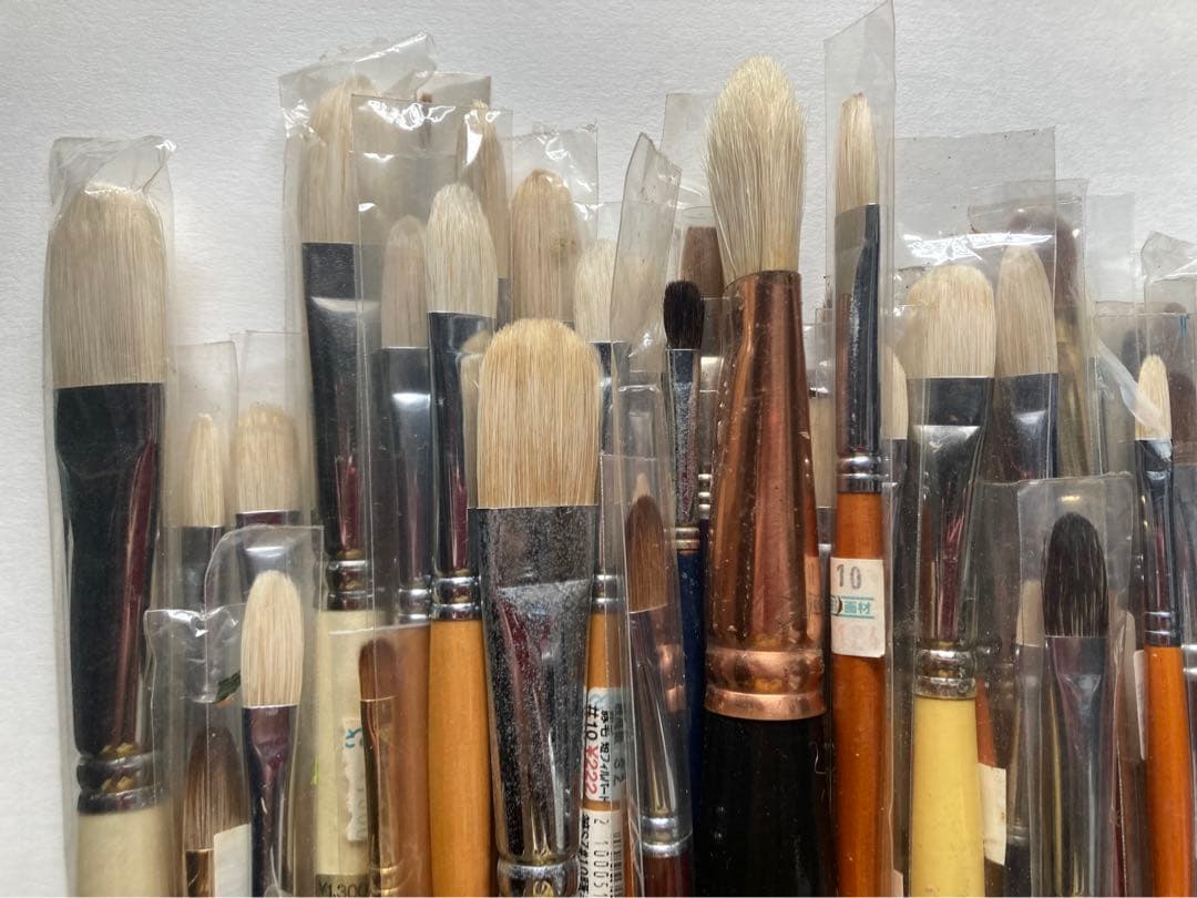 油絵　未使用筆　まとめ売り