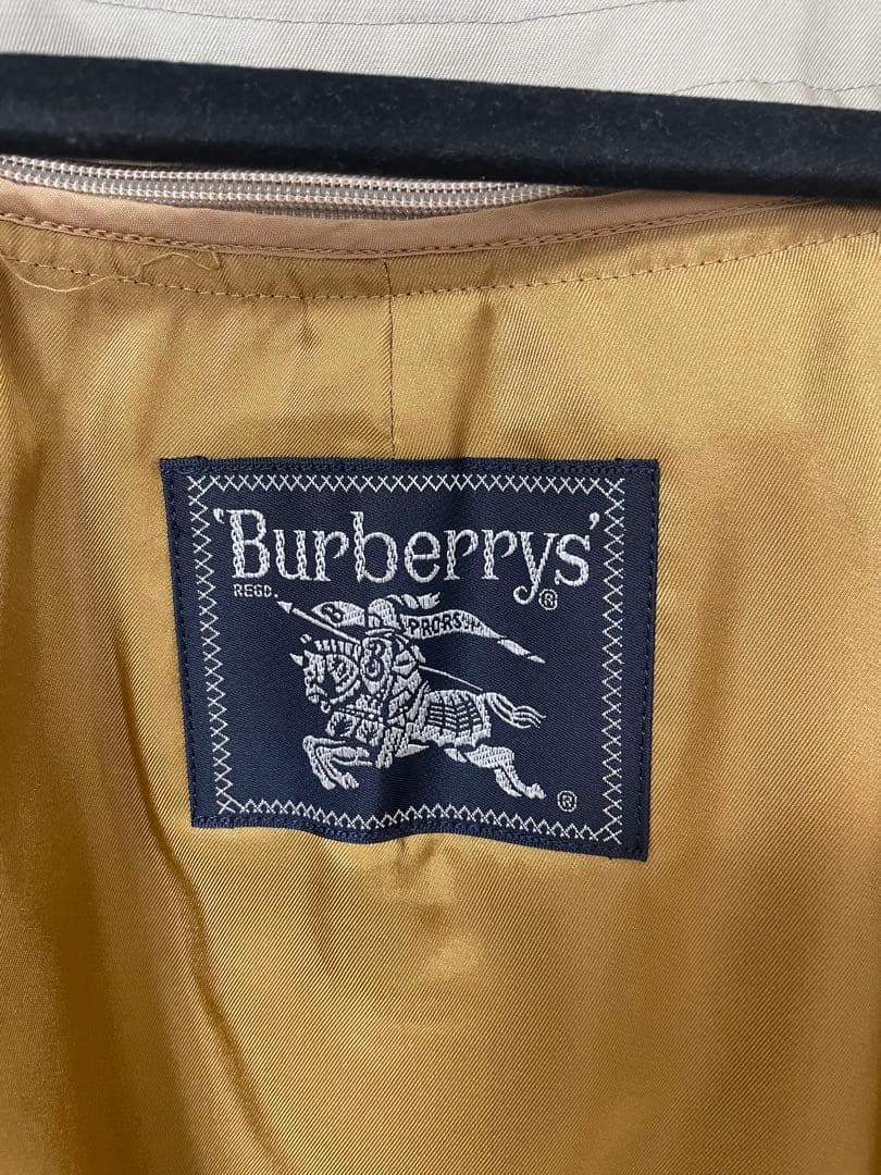 本日限定価格　Burberry トレンチコート グレー チェック裏地