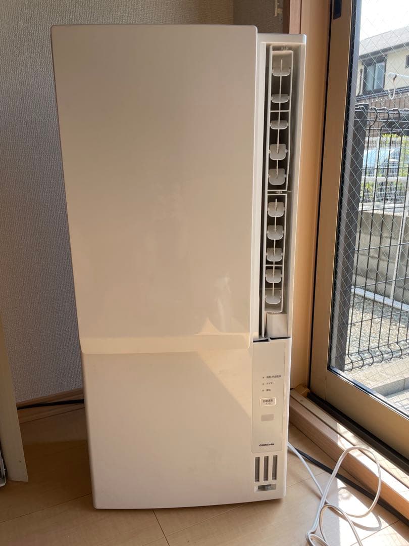 【美品】ウィンドエアコン 2024年製 CWH-A1824R(W)