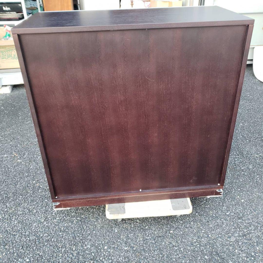 送料無料　クラスティーナ　　お洒落で渋めのダークカラー3段チェスト