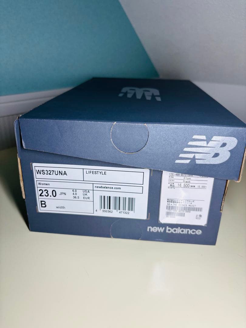 【新品・未使用・未試着】New Balanceトリプルコラボ［327］