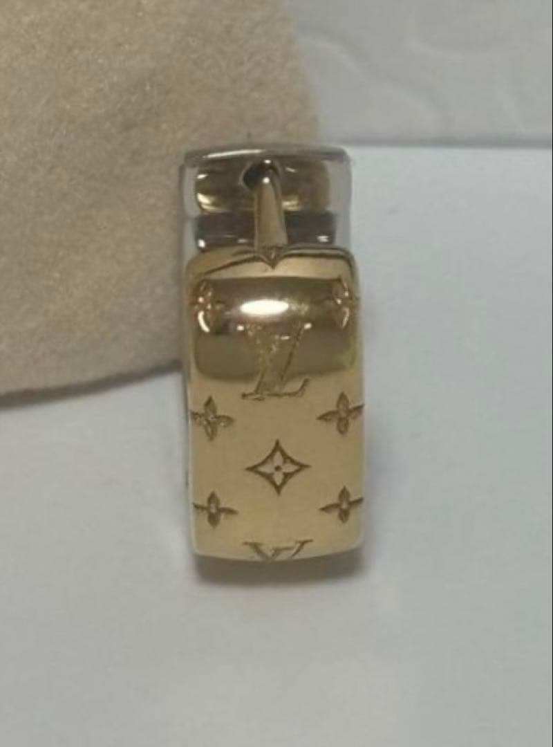 LOUIS VUITTON ブックドレイユ・ナノグラム フープ ピアス (片耳)