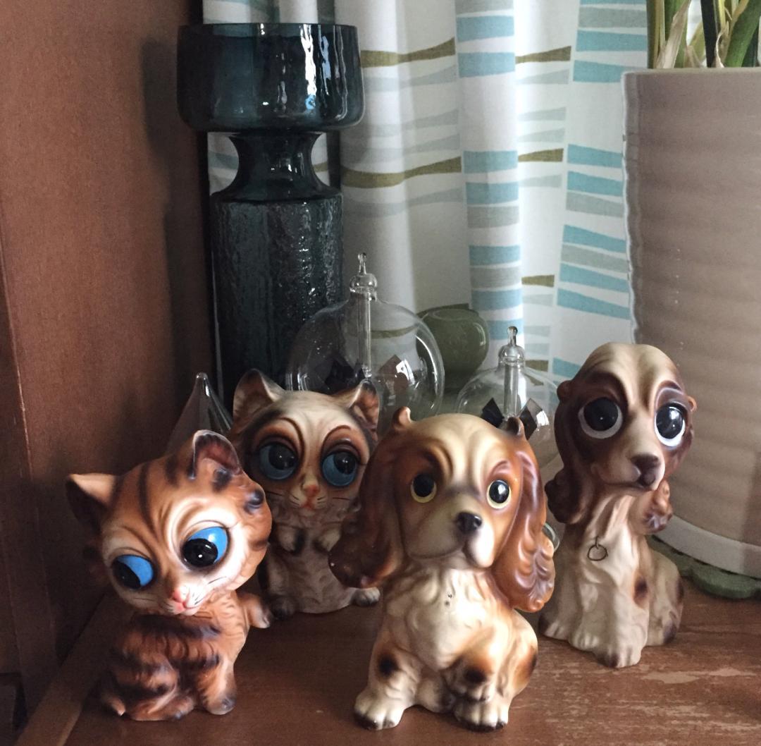 ビンテージNorleans製 Big eye Dog置物 陶器 犬 フィギュリン