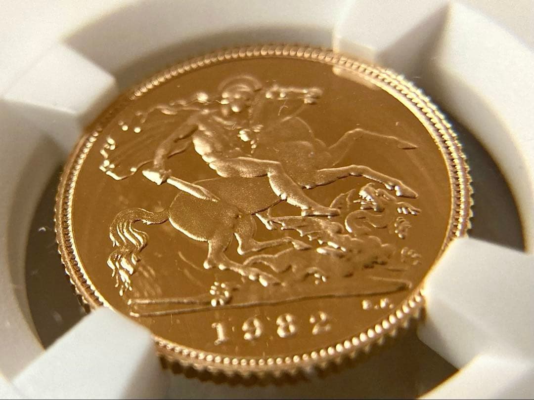 NGC準最高鑑定★1982年イギリス1/2ソブリンプルーフ金貨★PF69UC