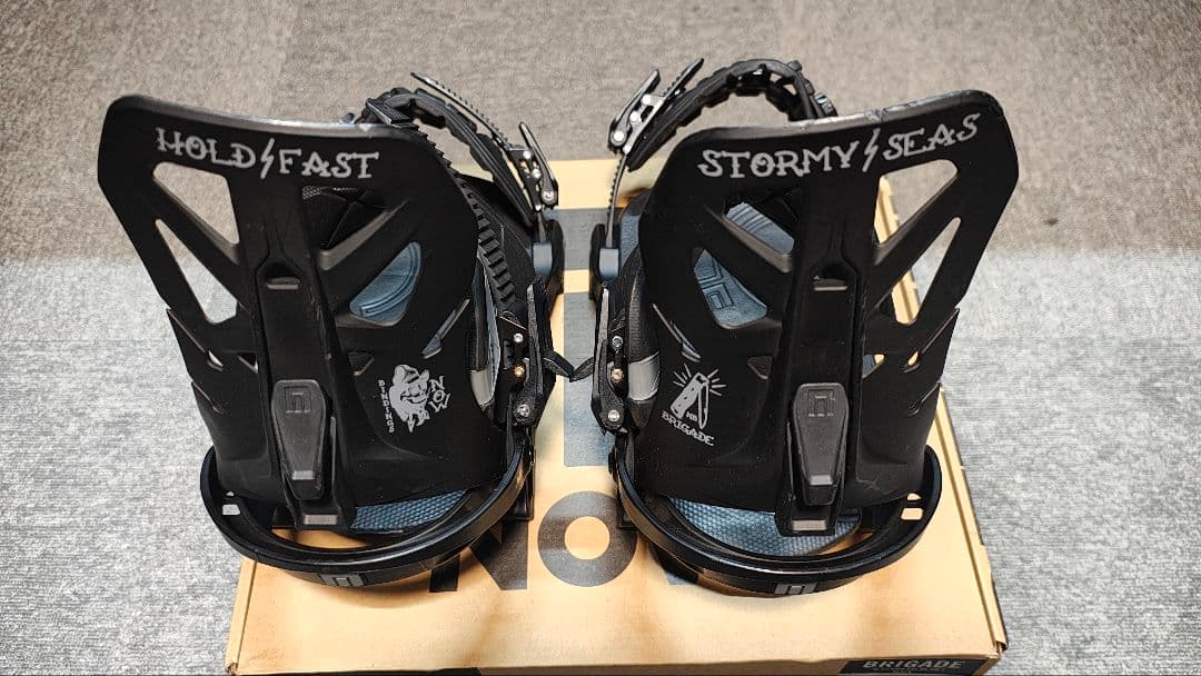 NOW ビンディング　スノーボード　BRIGADE Mサイズ