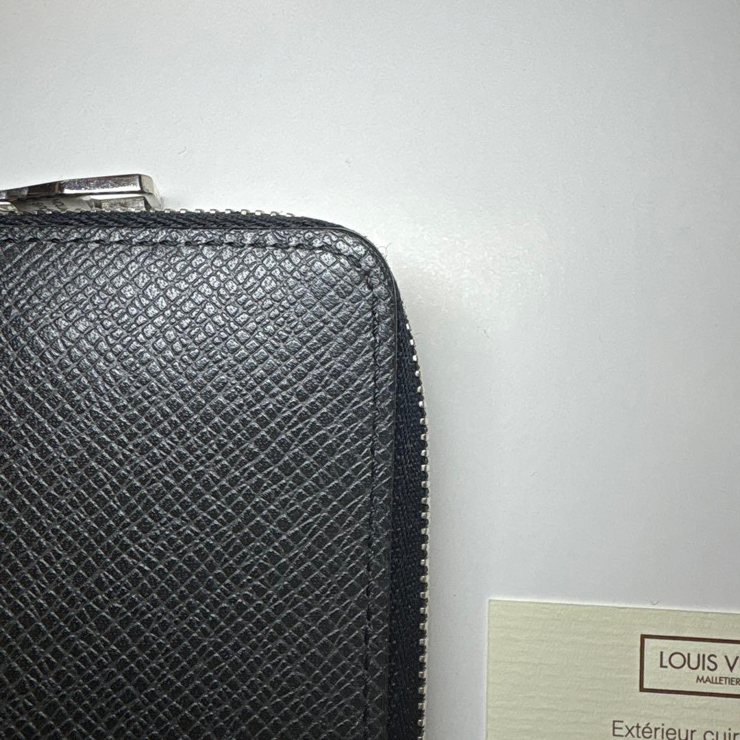 LOUIS VUITTON ブラック レザー ケース