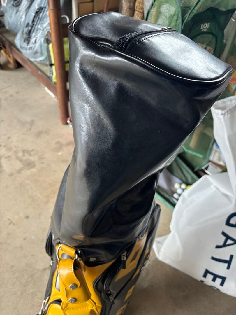 キャディバッグ オノフ　ONOFF 黒黄　　ゴルフ　バッグ　大容量