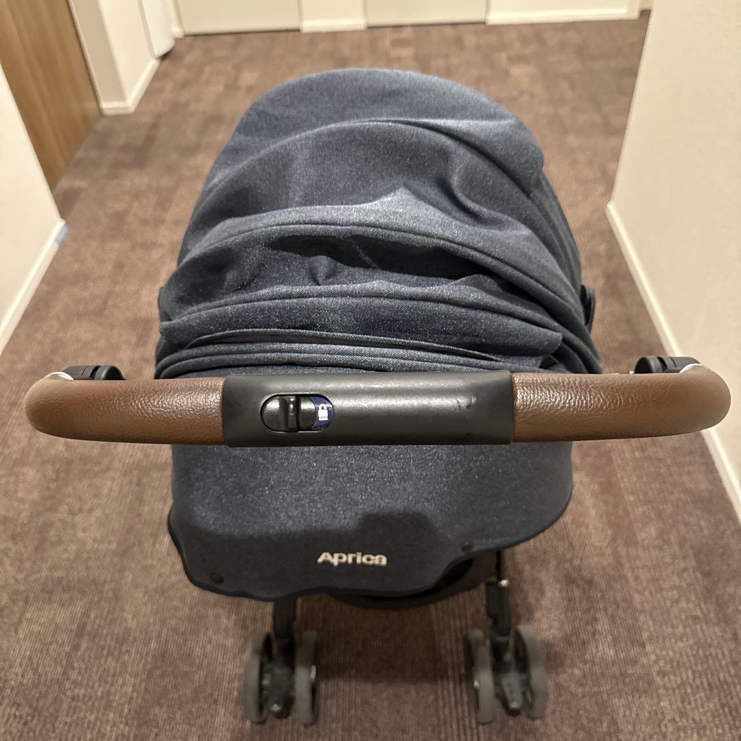 Aprica ベビーカー　ラクーナクッション　フリープラスAB ネイビー
