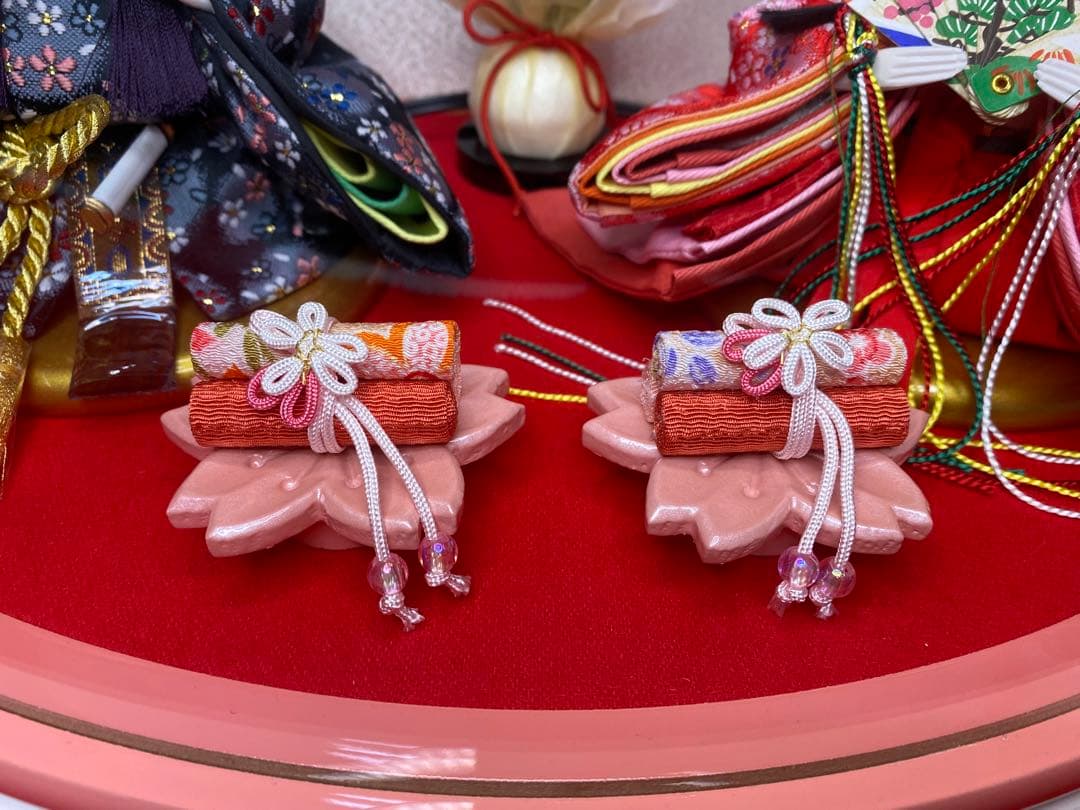 藤翁作　雛人形親王飾り半円形アクリルケース・間口約５０×奥行約２８×高さ約２７㎝