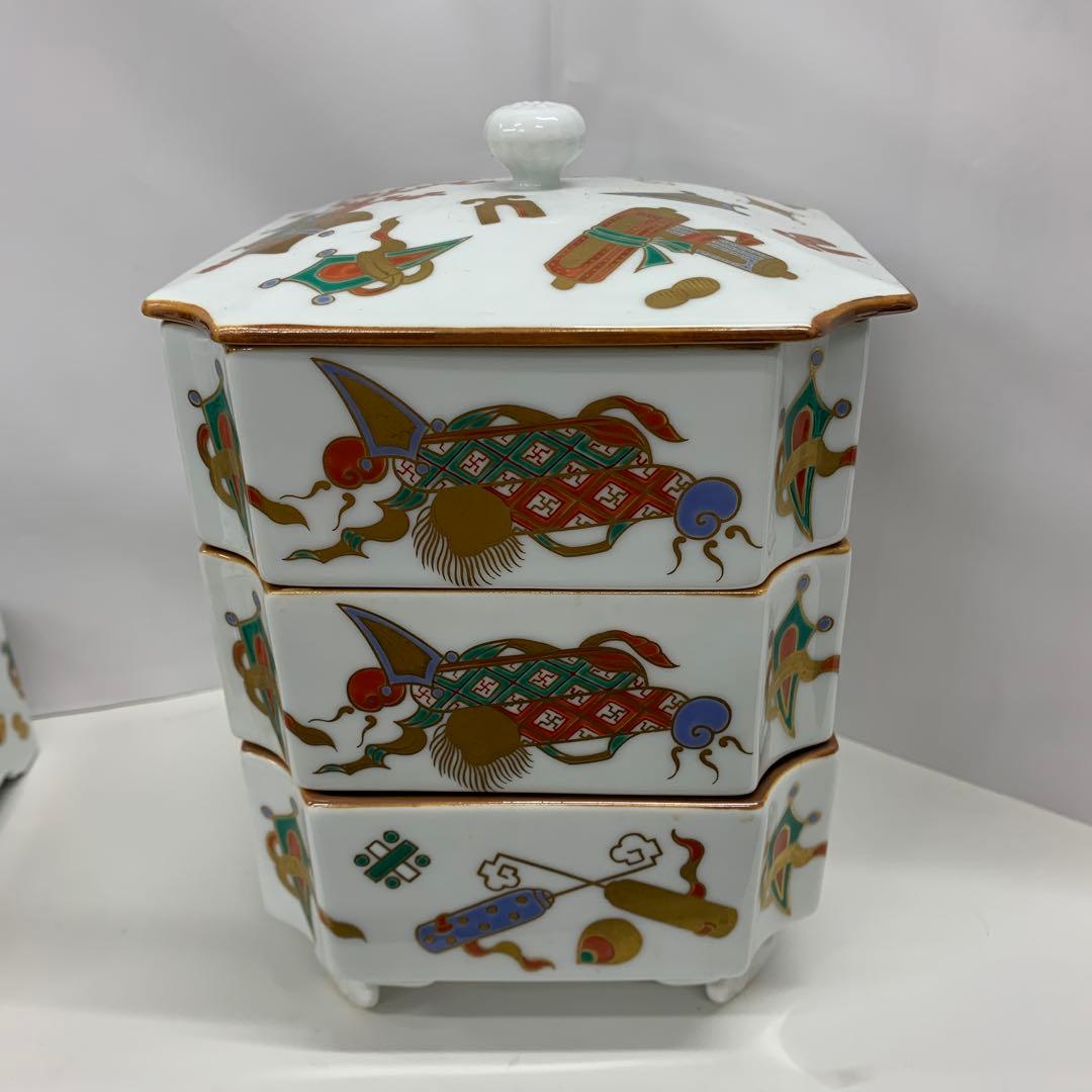 /其泉 作/錦宝尽文三段重/共箱/伊万里焼/有田焼/重箱/三段重