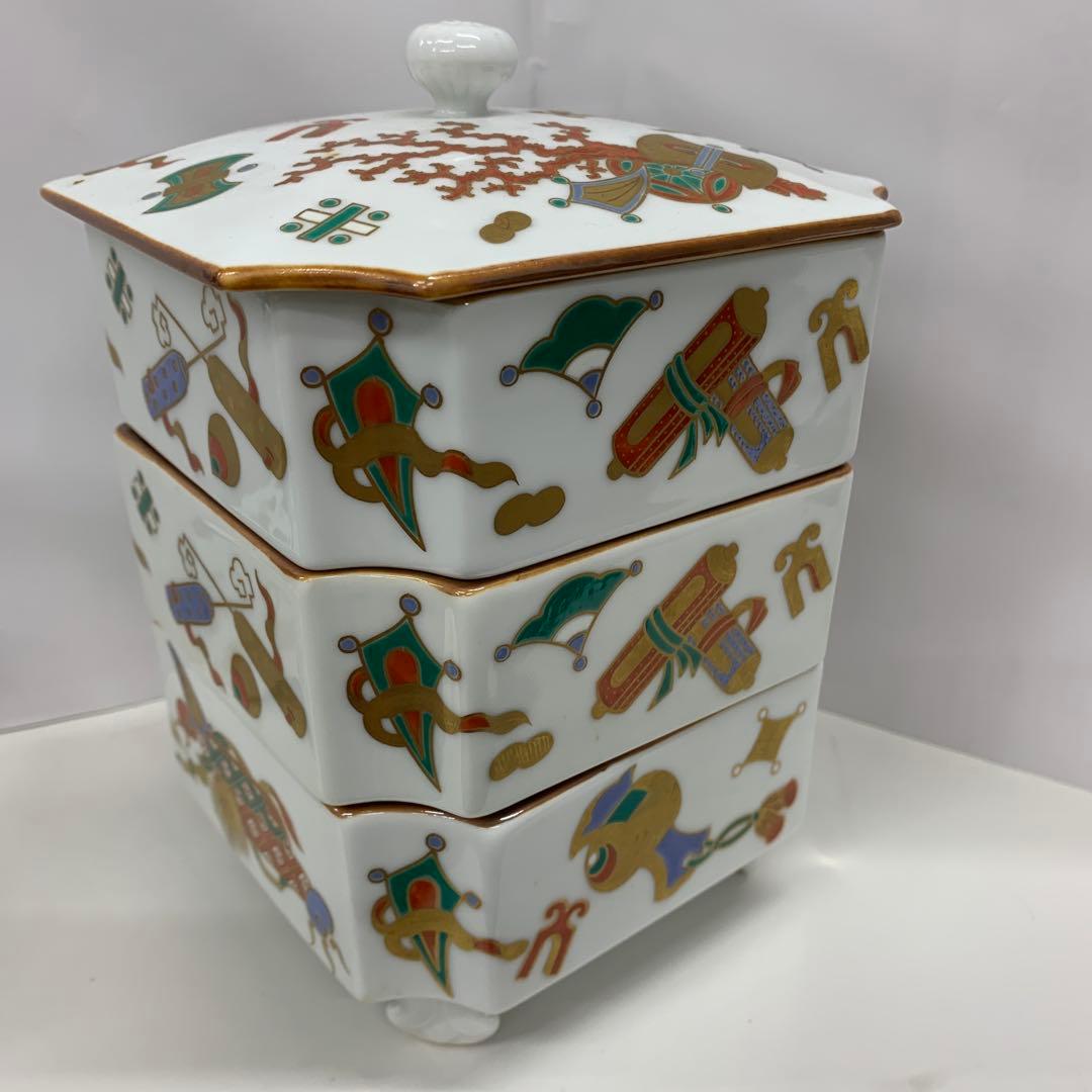 /其泉 作/錦宝尽文三段重/共箱/伊万里焼/有田焼/重箱/三段重