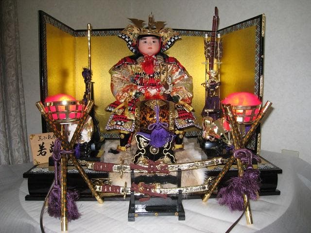 ☆ 五月人形　☆ 若武者飾り　☆ 付属品付き　☆　菊水作