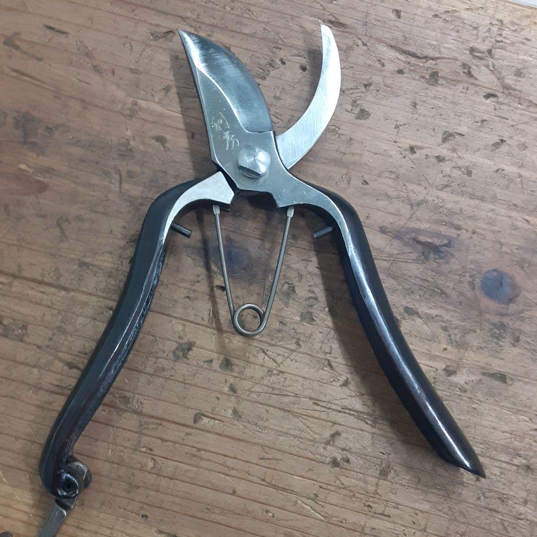 値下げ越後鍛冶職人最後の剪定鋏200mm 6本セット