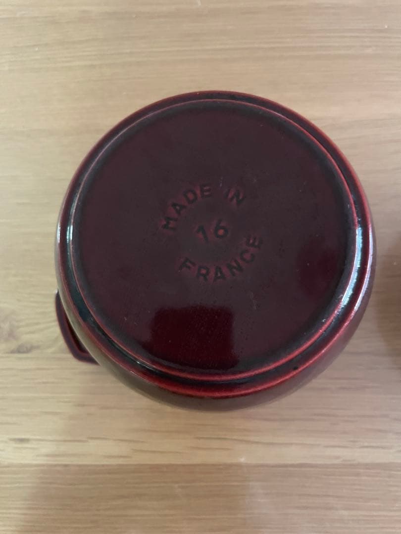 Staub ココット　デ　ゴハン 16cm 稀少なボルドー